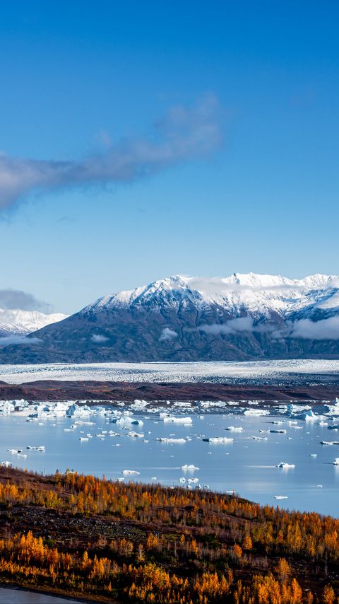 Download wallpaper 2160x3840 coast, ice, mountains, snow samsung galaxy s4, s5, note, sony xperia z, z1, z2, z3, htc one, lenovo vibe hd background