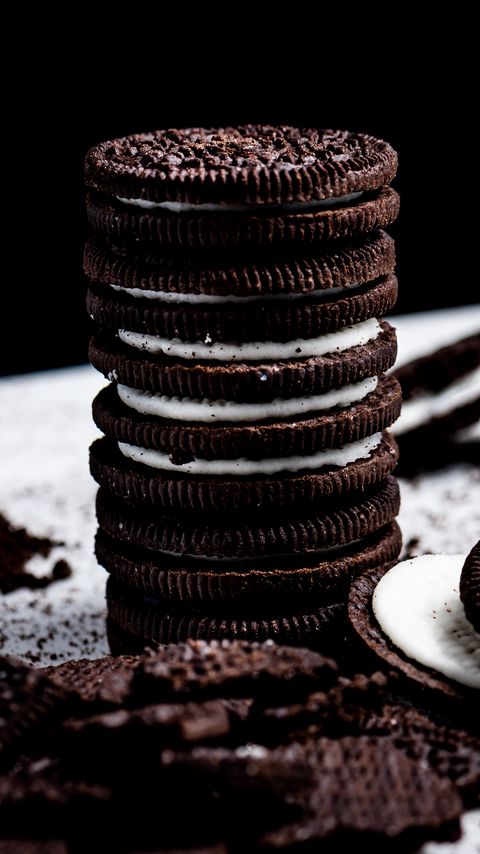 Download wallpaper 2160x3840 cookies, dessert, white, brown samsung galaxy s4, s5, note, sony xperia z, z1, z2, z3, htc one, lenovo vibe hd background