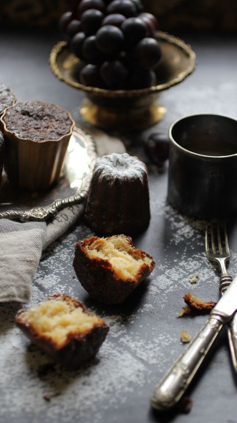 Download wallpaper 2160x3840 cupcakes, dessert, fork, food samsung galaxy s4, s5, note, sony xperia z, z1, z2, z3, htc one, lenovo vibe hd background