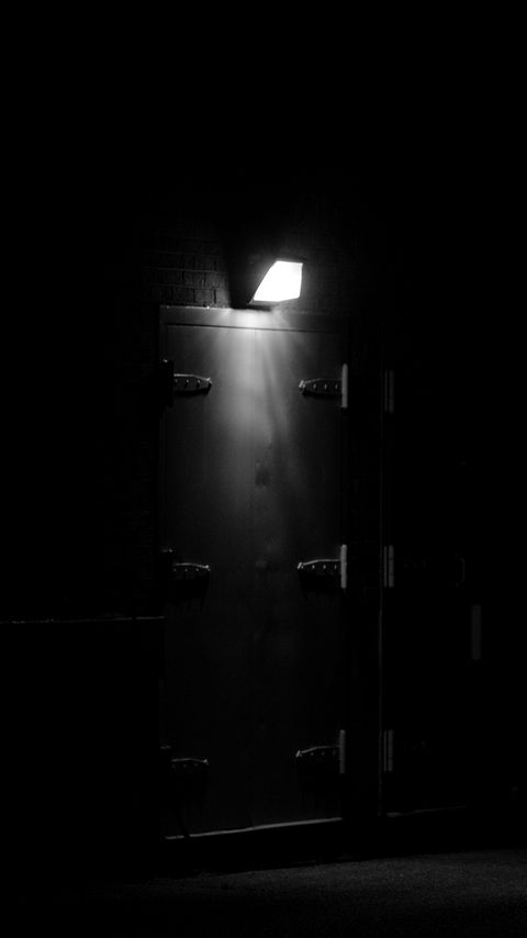 Download wallpaper 2160x3840 door, lamp, light, darkness, dark, black samsung galaxy s4, s5, note, sony xperia z, z1, z2, z3, htc one, lenovo vibe hd background