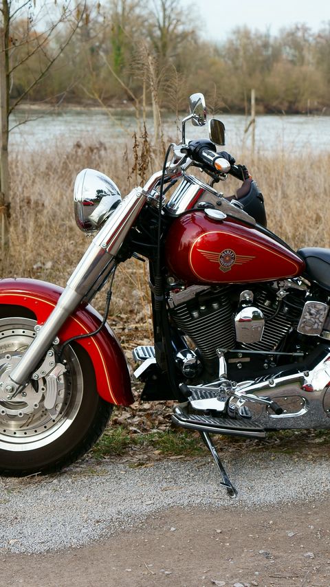 Download wallpaper 2160x3840 harley-davidson, motorcycle, bike, red samsung galaxy s4, s5, note, sony xperia z, z1, z2, z3, htc one, lenovo vibe hd background