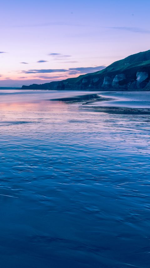 Download wallpaper 2160x3840 hill, sea, horizon, nature samsung galaxy s4, s5, note, sony xperia z, z1, z2, z3, htc one, lenovo vibe hd background