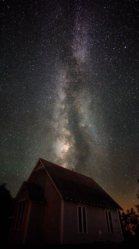 Download wallpaper 2160x3840 house, starry sky, night, dark samsung galaxy s4, s5, note, sony xperia z, z1, z2, z3, htc one, lenovo vibe hd background
