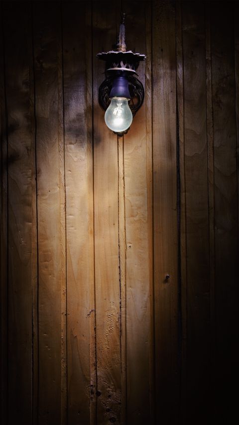 Download wallpaper 2160x3840 light bulb, light, wood, wall samsung galaxy s4, s5, note, sony xperia z, z1, z2, z3, htc one, lenovo vibe hd background