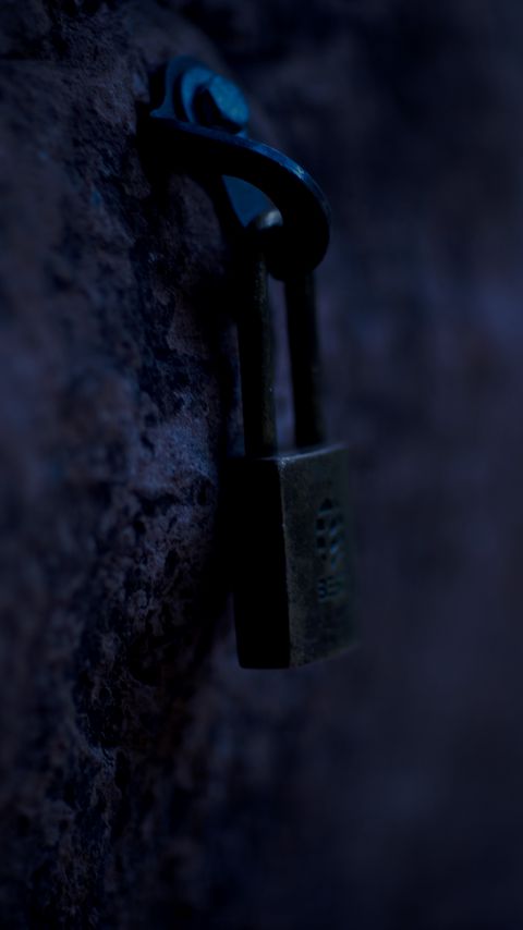 Download wallpaper 2160x3840 lock, stone, dark samsung galaxy s4, s5, note, sony xperia z, z1, z2, z3, htc one, lenovo vibe hd background