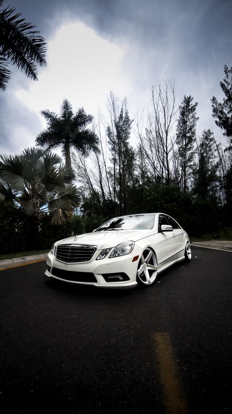 Download wallpaper 2160x3840 mercedes e350, mercedes, car, white, front view samsung galaxy s4, s5, note, sony xperia z, z1, z2, z3, htc one, lenovo vibe hd background