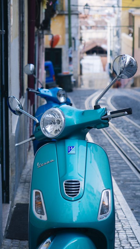 Download wallpaper 2160x3840 moped, blue, handlebar samsung galaxy s4, s5, note, sony xperia z, z1, z2, z3, htc one, lenovo vibe hd background