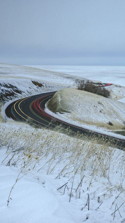 Download wallpaper 2160x3840 road, grass, dry, snow, winter, long exposure samsung galaxy s4, s5, note, sony xperia z, z1, z2, z3, htc one, lenovo vibe hd background