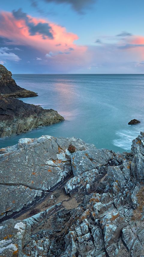Download wallpaper 2160x3840 rocks, stones, sea, horizon, nature samsung galaxy s4, s5, note, sony xperia z, z1, z2, z3, htc one, lenovo vibe hd background