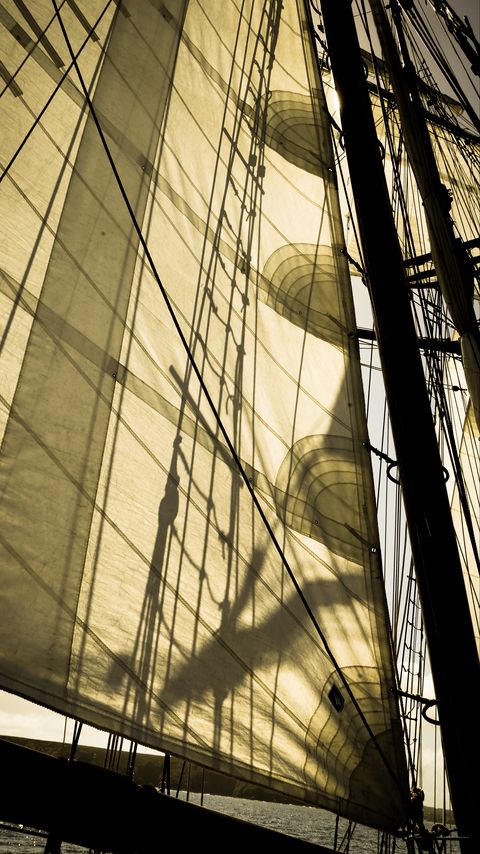 Download wallpaper 2160x3840 sail, mast, sea, sunlight samsung galaxy s4, s5, note, sony xperia z, z1, z2, z3, htc one, lenovo vibe hd background