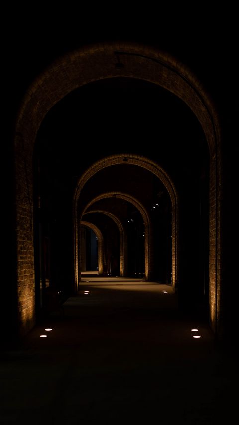 Download wallpaper 2160x3840 tunnel, arches, glow, dark samsung galaxy s4, s5, note, sony xperia z, z1, z2, z3, htc one, lenovo vibe hd background