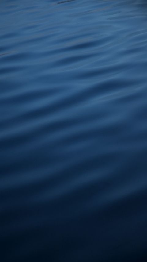 Download wallpaper 2160x3840 water, ripples, minimalism, blue samsung galaxy s4, s5, note, sony xperia z, z1, z2, z3, htc one, lenovo vibe hd background