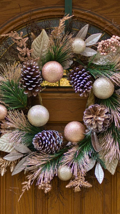 Download wallpaper 2160x3840 wreath, balls, decor, new year, christmas samsung galaxy s4, s5, note, sony xperia z, z1, z2, z3, htc one, lenovo vibe hd background